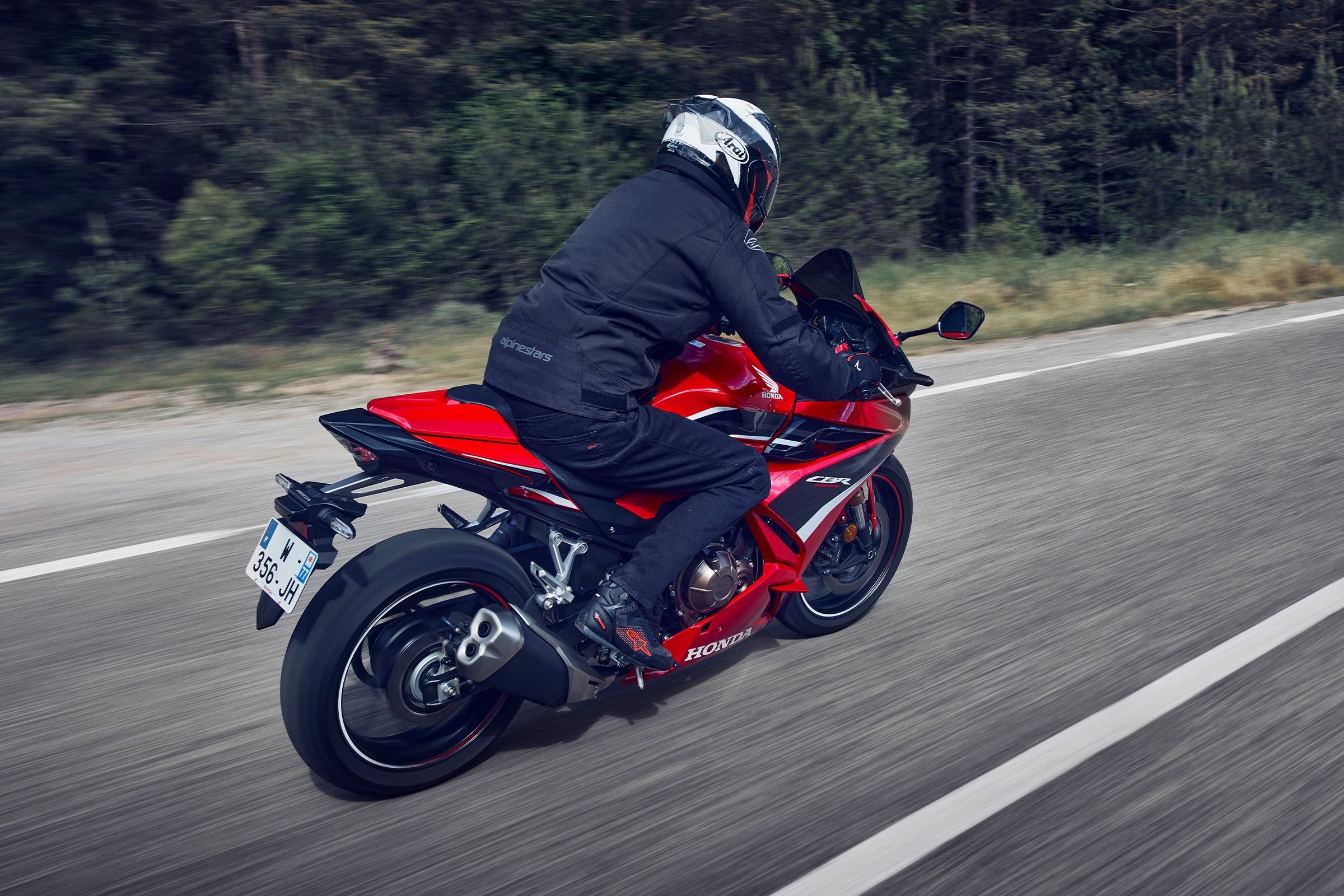 Honda CBR500R 2025