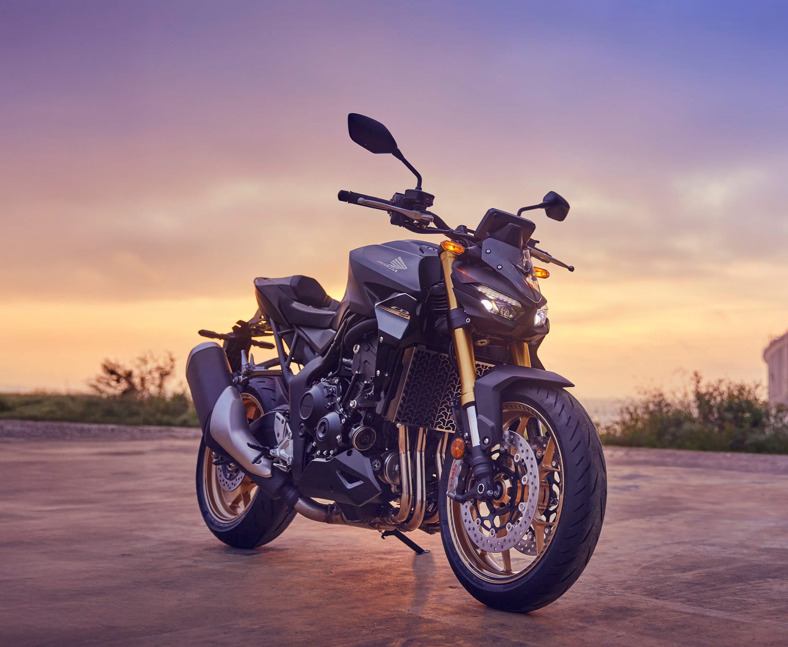 Honda CB1000 Hornet: ₹14-15 लाख में Streetfighter का सुल्तान – एक ऐसा Beast जो सिर घुमा देता है!
